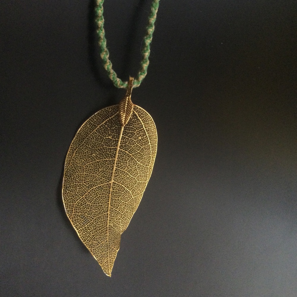 Genuine Gold Dipped Real Leaf Pendant Necklace - image 2